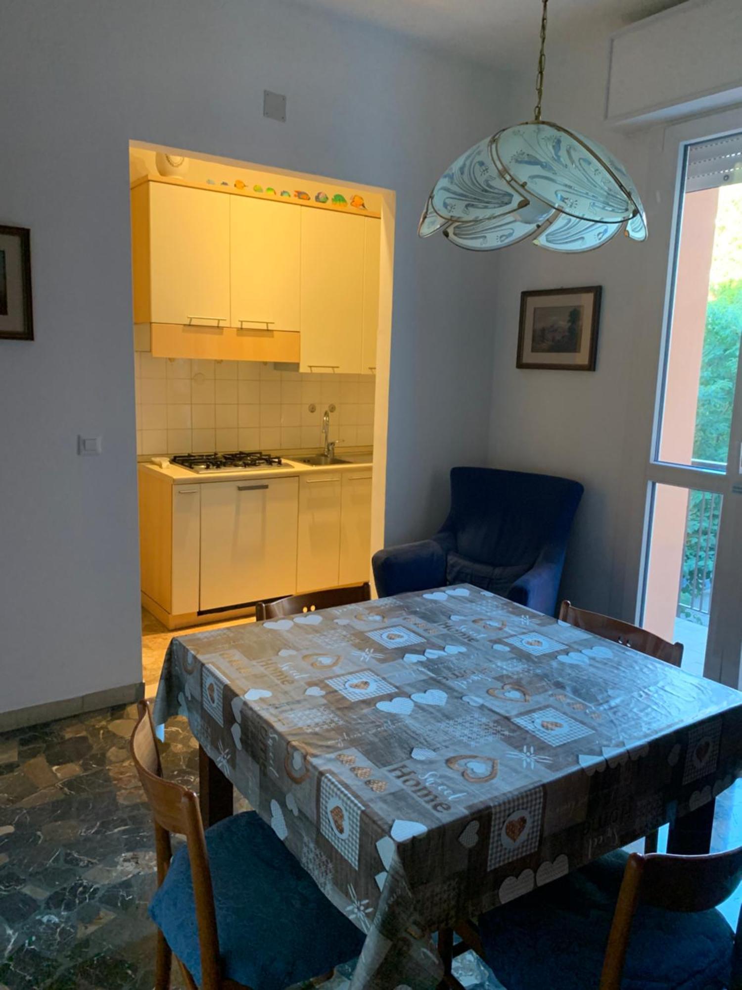 Comfortable Apartament 2 Bedroom Suitable 2-5 Pax بولونيا المظهر الخارجي الصورة
